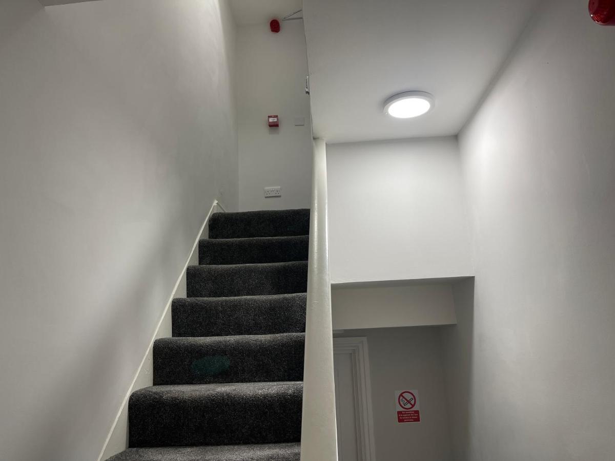 Apartament East Self Check In